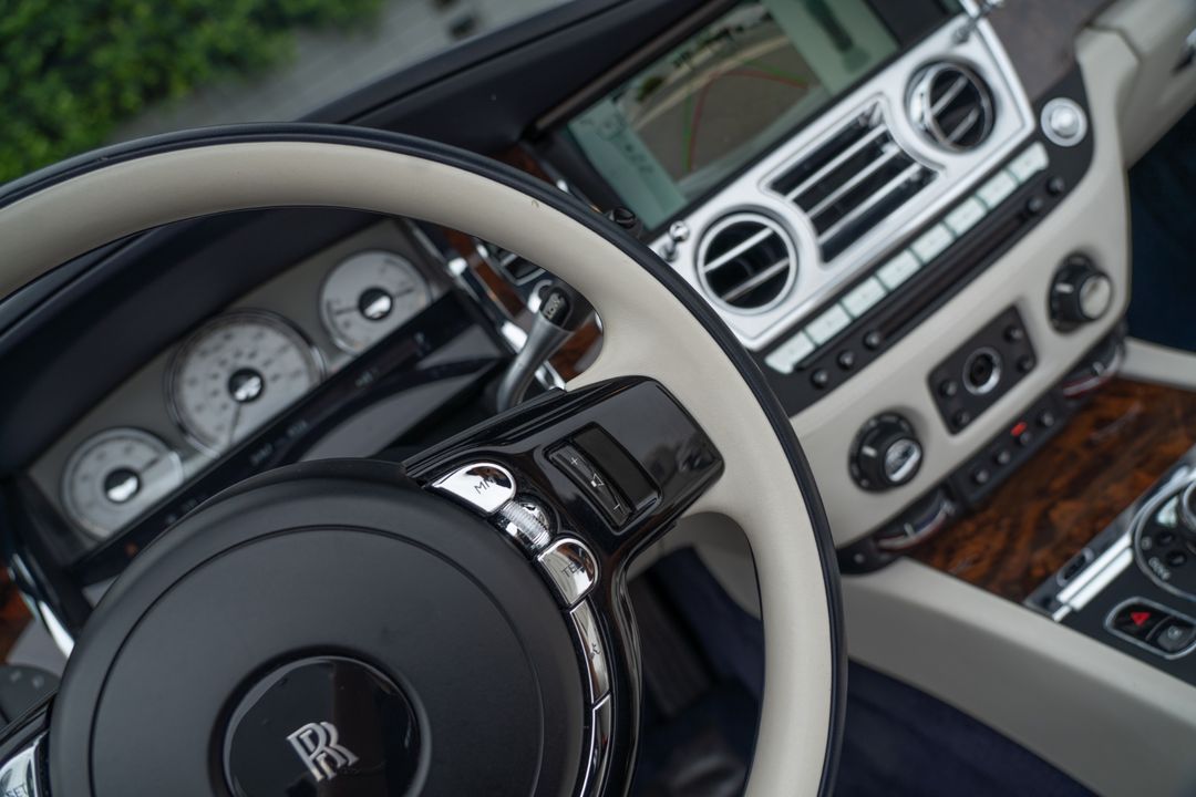 2017 Rolls-Royce Dawn