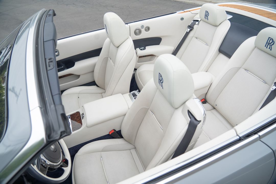 2017 Rolls-Royce Dawn
