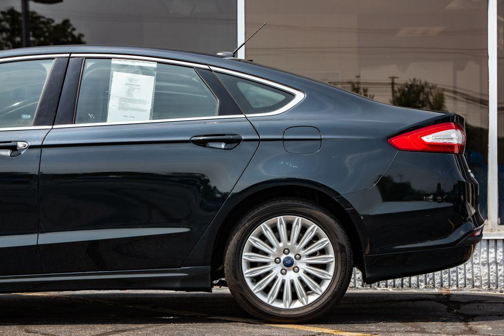 2014 FORD FUSION