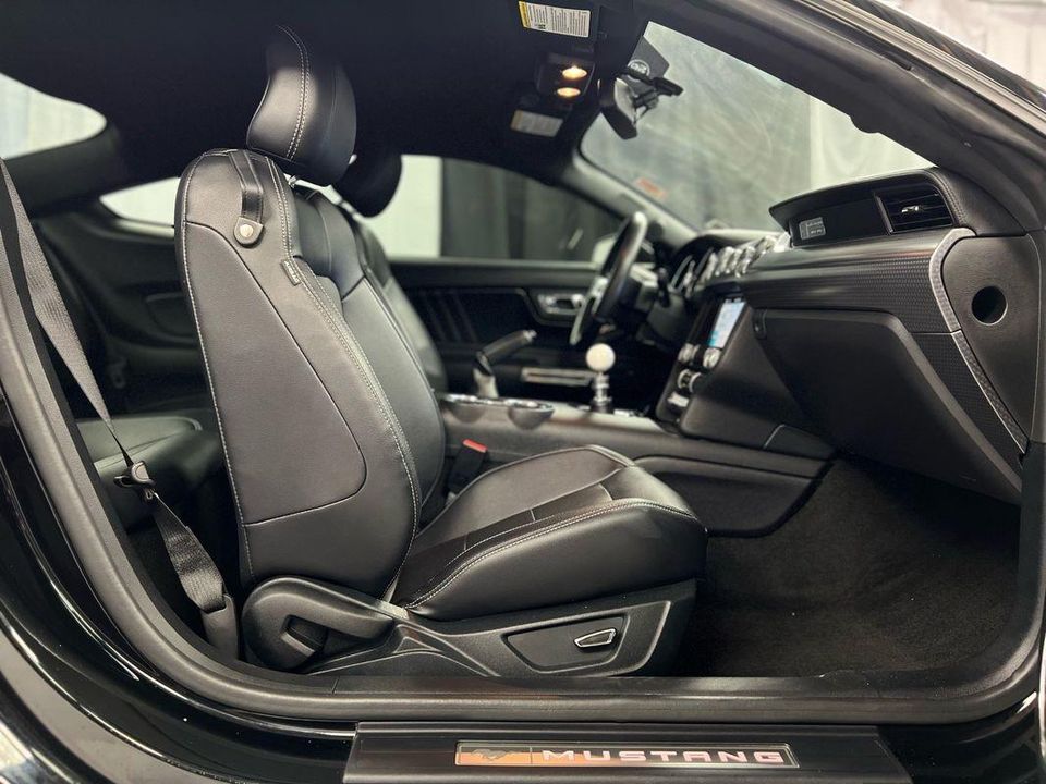 2017 Ford Mustang