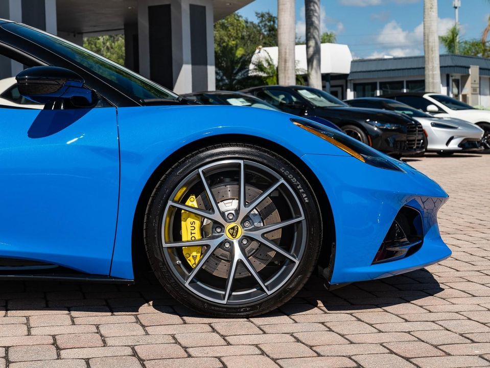 2024 Lotus Emira