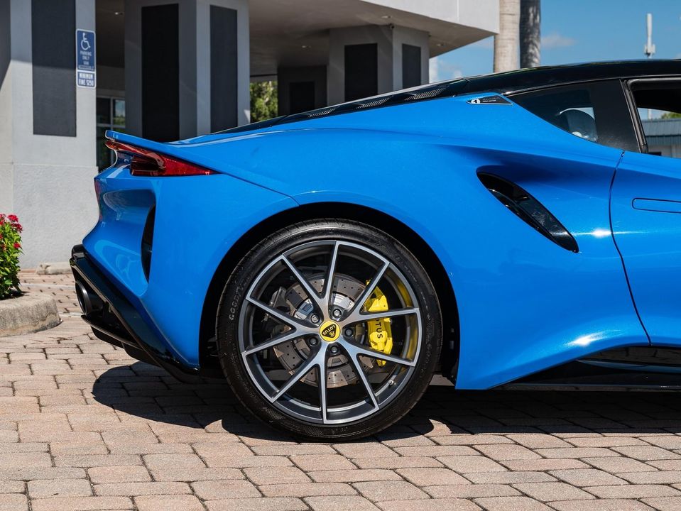 2024 Lotus Emira