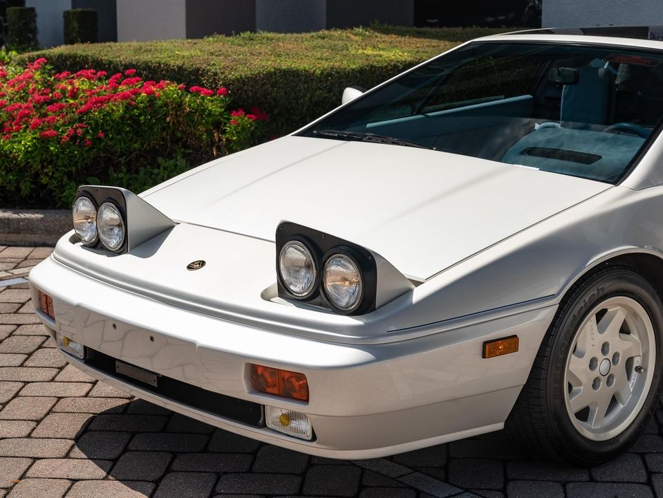 1988 Lotus Esprit