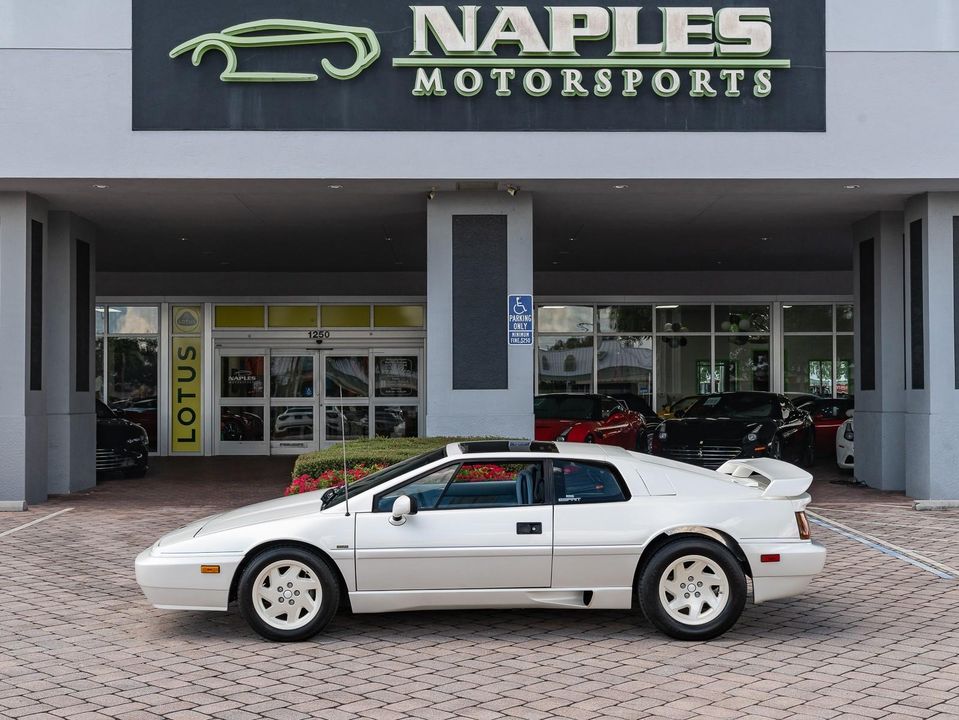 1988 Lotus Esprit
