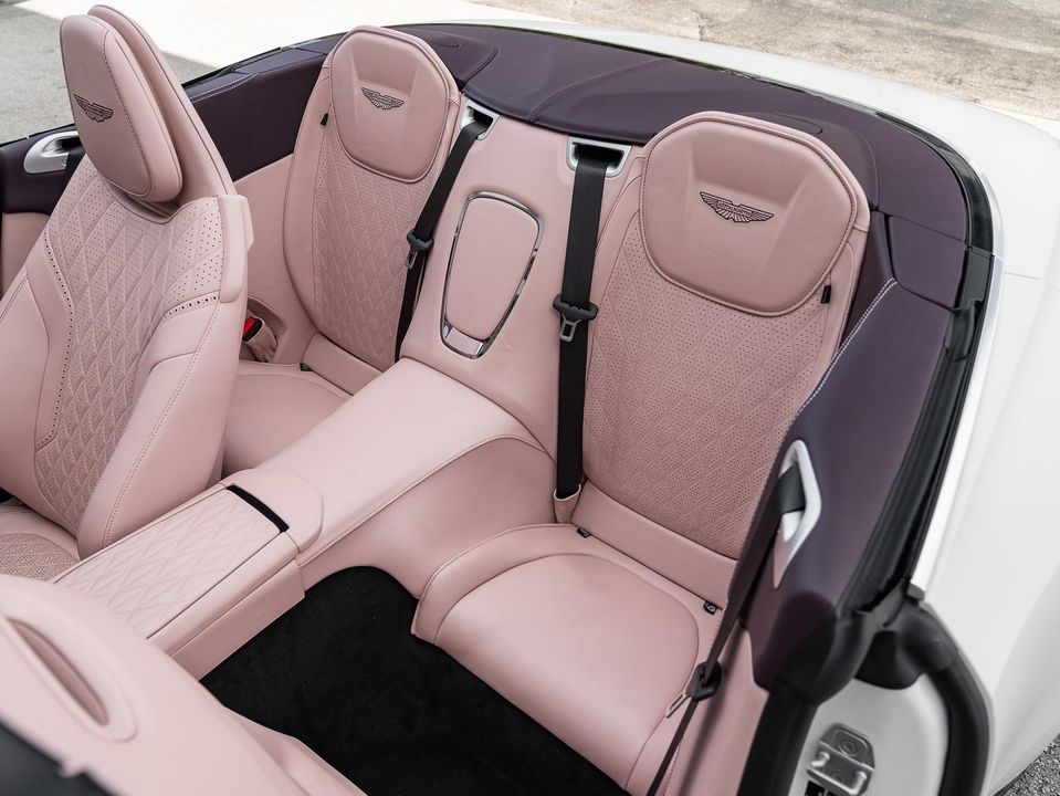 2025 Aston Martin DB12