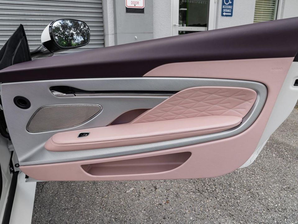 2025 Aston Martin DB12