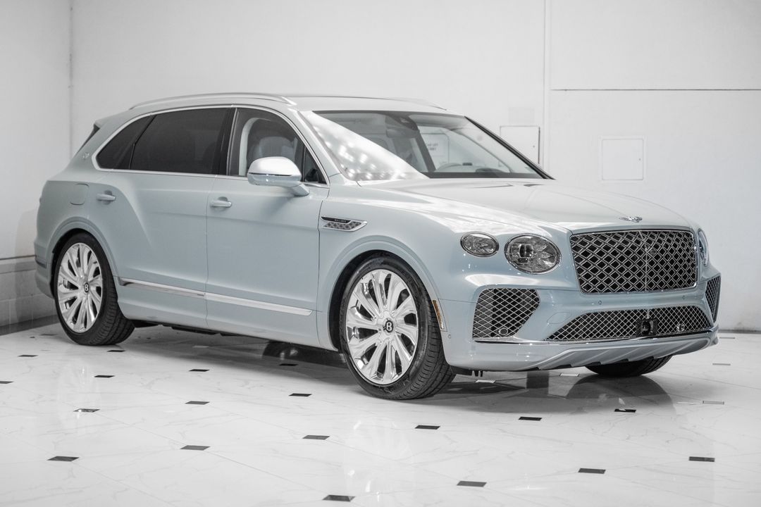 2025 Bentley Bentayga EWB