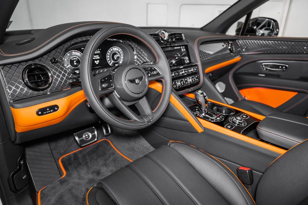 2025 Bentley Bentayga