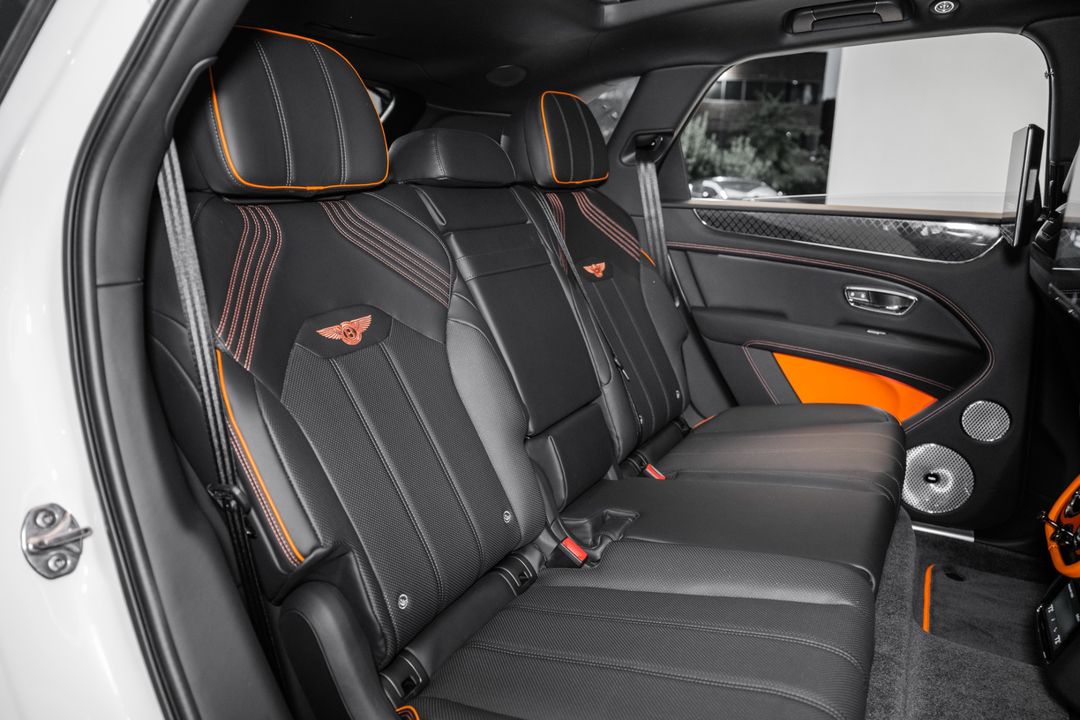 2025 Bentley Bentayga