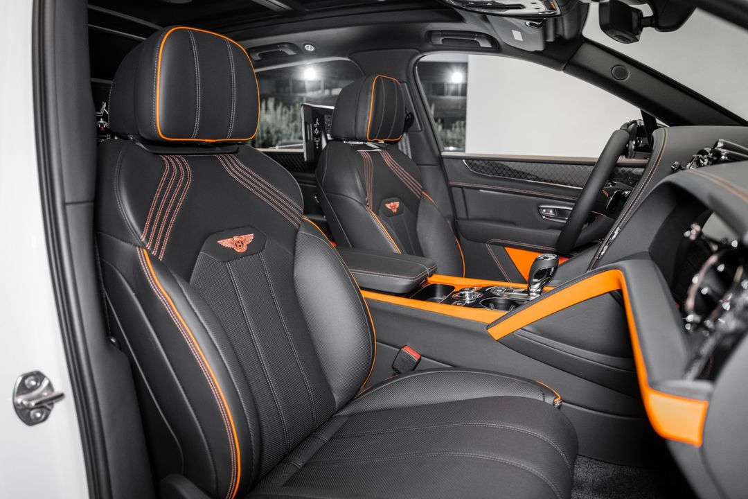 2025 Bentley Bentayga