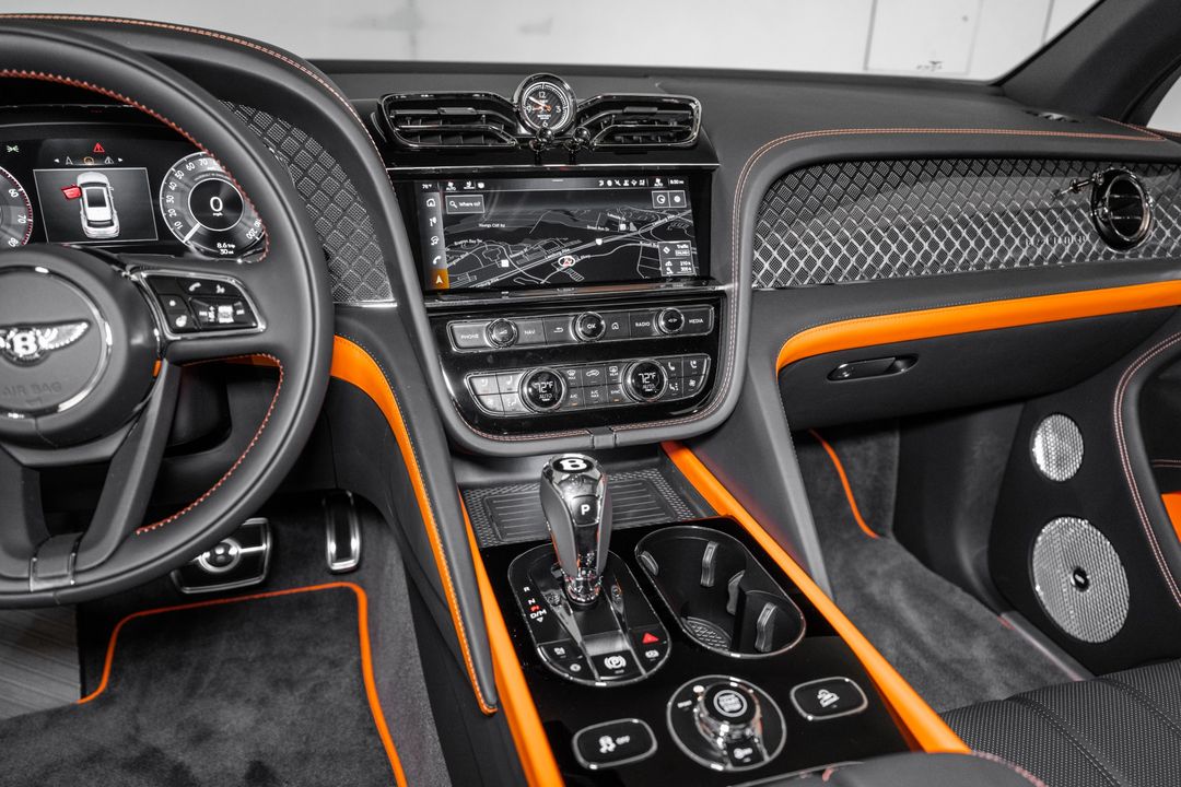 2025 Bentley Bentayga