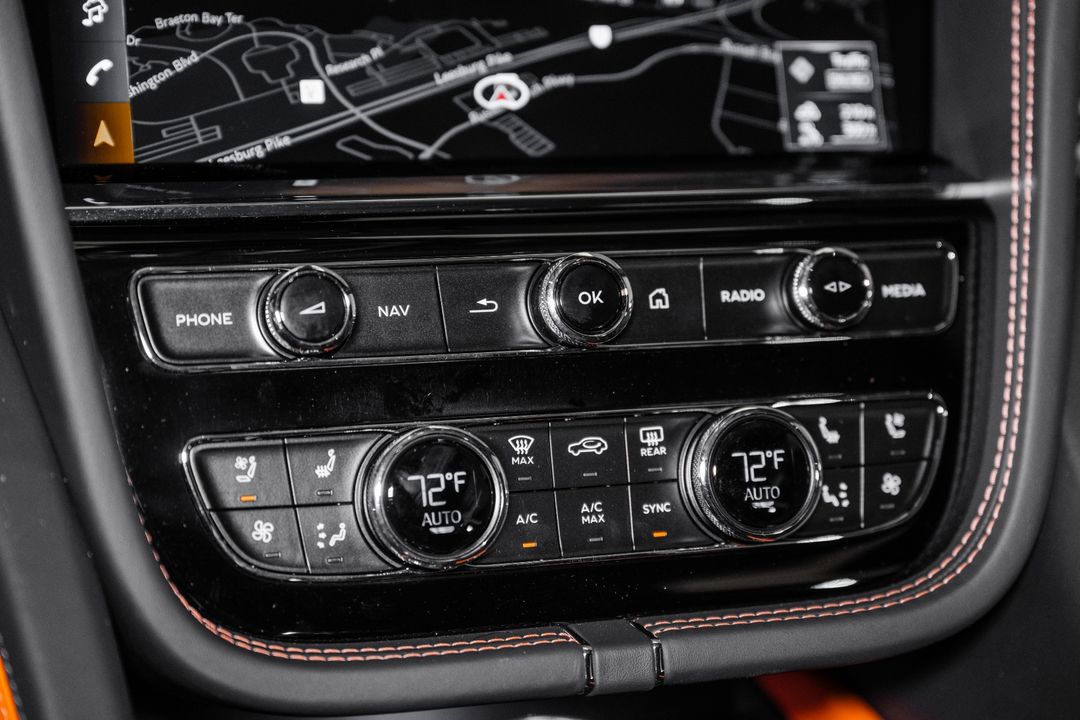 2025 Bentley Bentayga