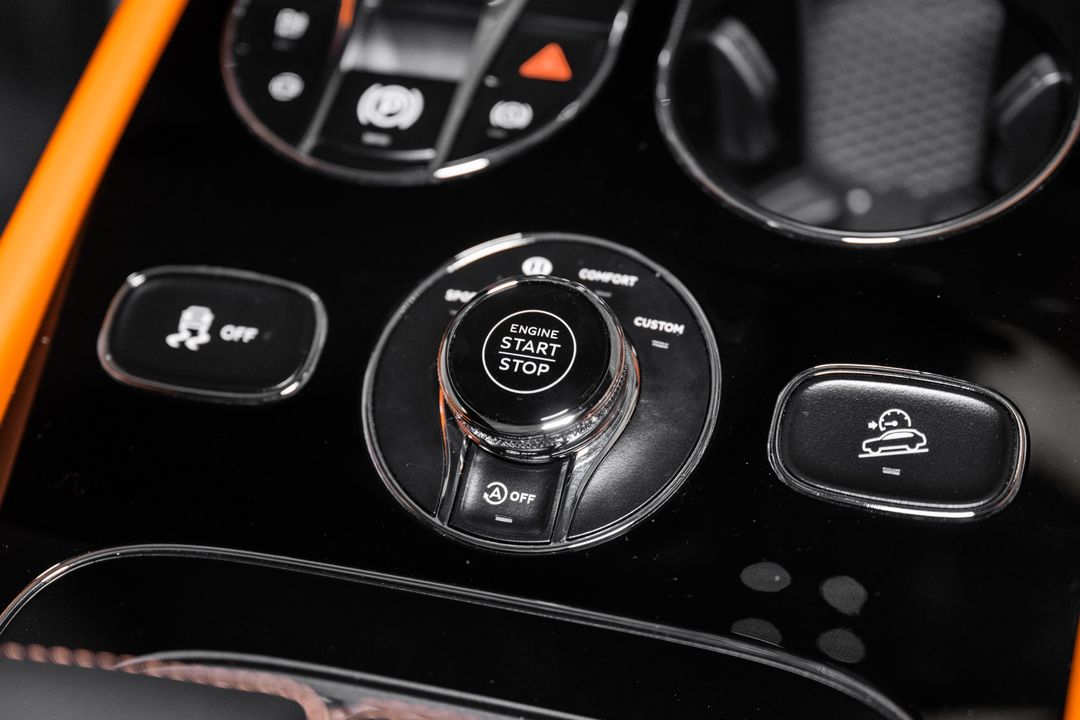 2025 Bentley Bentayga