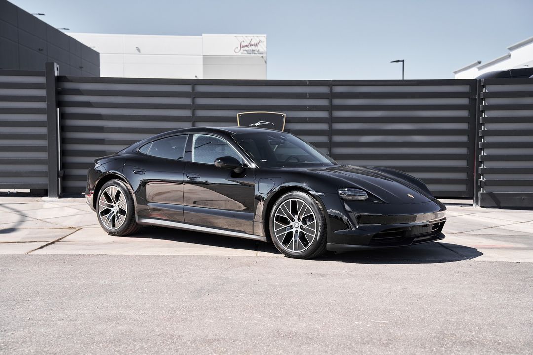 2023 Porsche Taycan