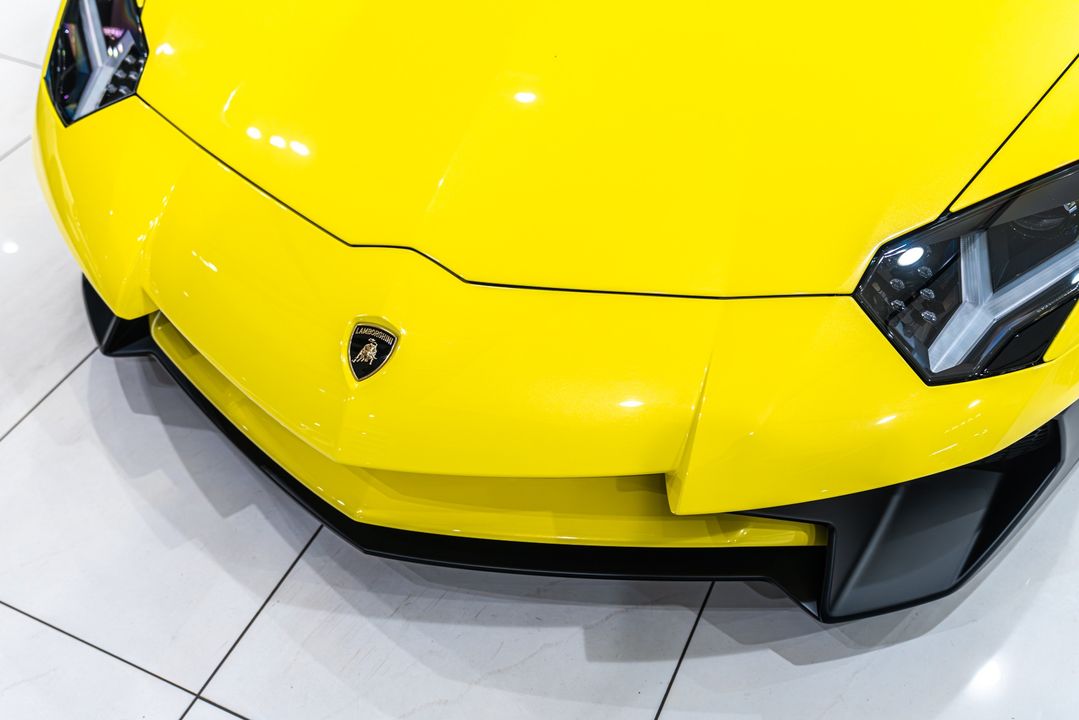 2017 Lamborghini Aventador