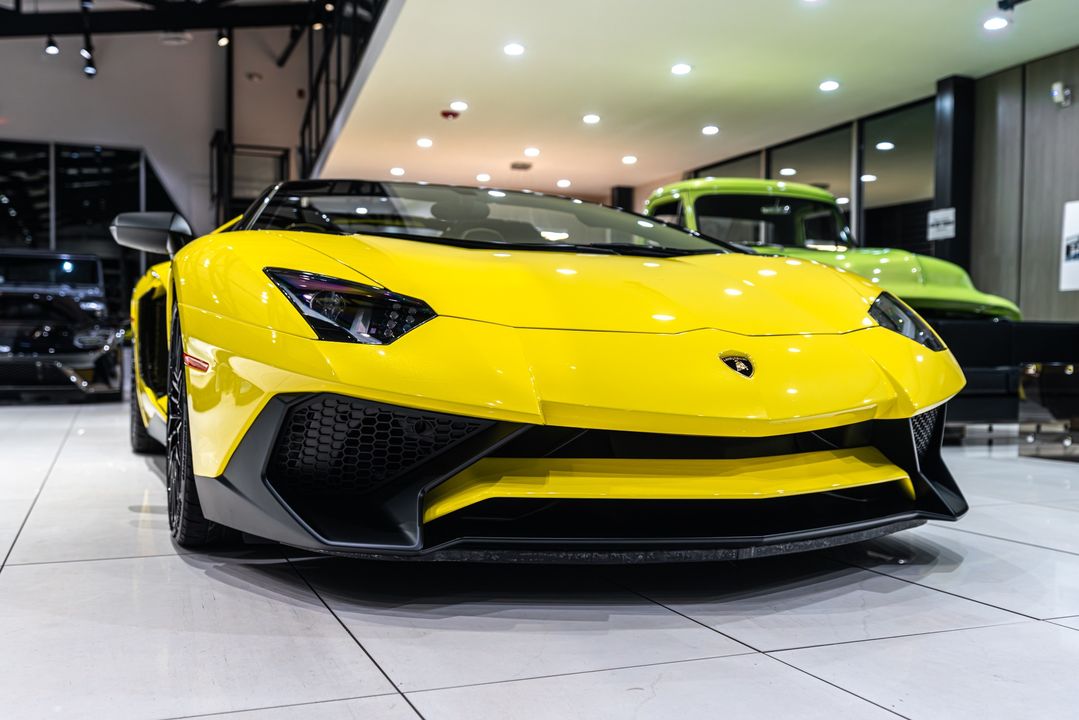 2017 Lamborghini Aventador
