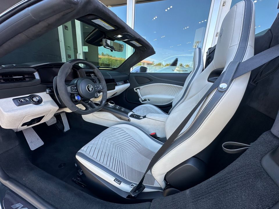 2023 Maserati MC20 Cielo