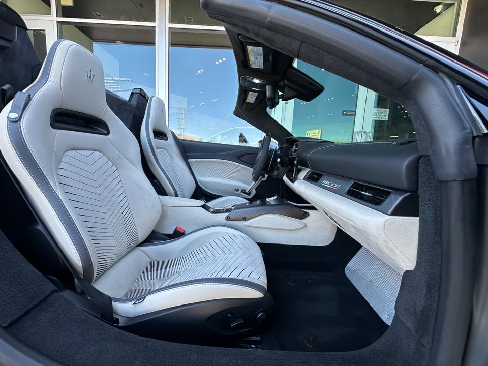 2023 Maserati MC20 Cielo