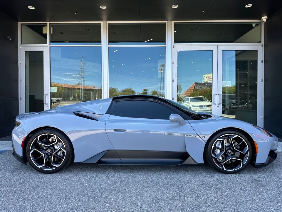 2023 Maserati MC20 Cielo