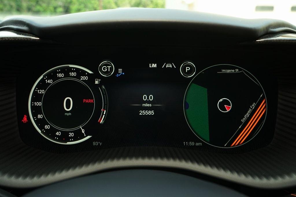 2023 Aston Martin DBX