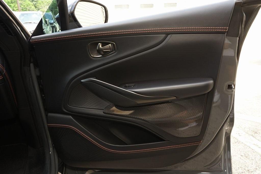2023 Aston Martin DBX