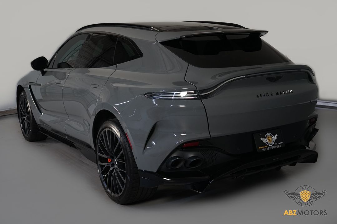 2023 Aston Martin DBX