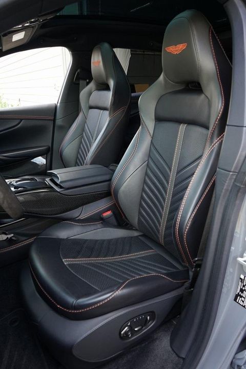 2023 Aston Martin DBX