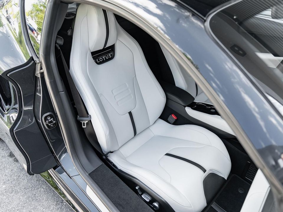 2024 Lotus Emira