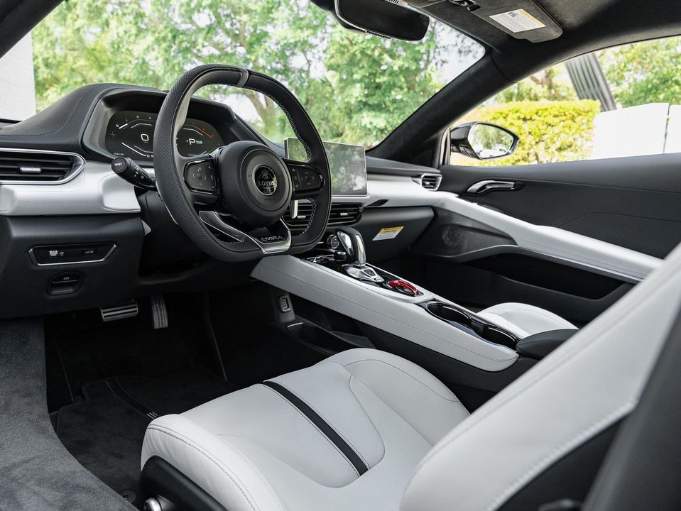 2024 Lotus Emira