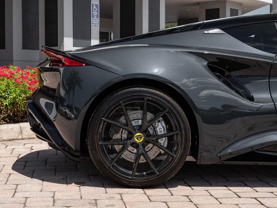 2024 Lotus Emira