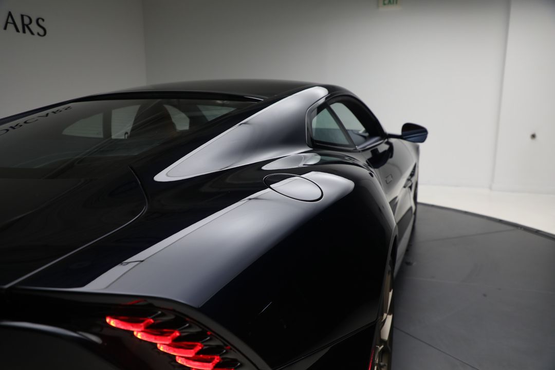 2025 Aston Martin Vanquish