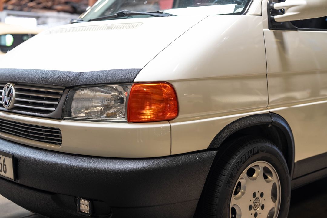 1999 Volkswagen EuroVan