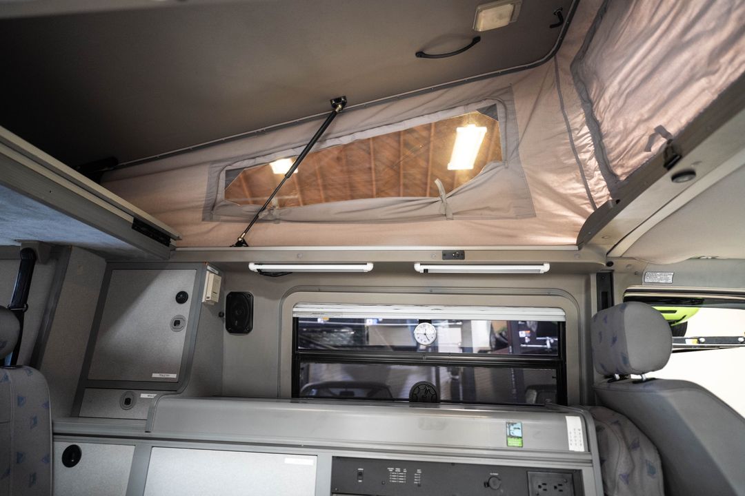 1999 Volkswagen EuroVan