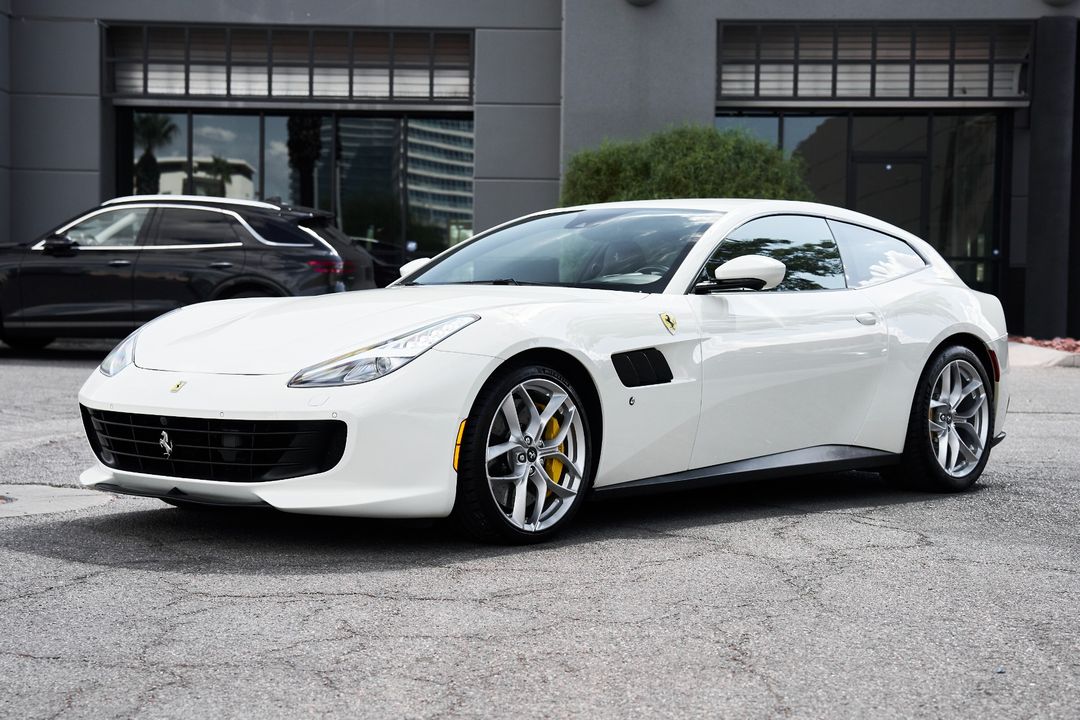 2019 Ferrari GTC4Lusso