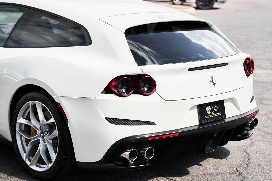 2019 Ferrari GTC4Lusso