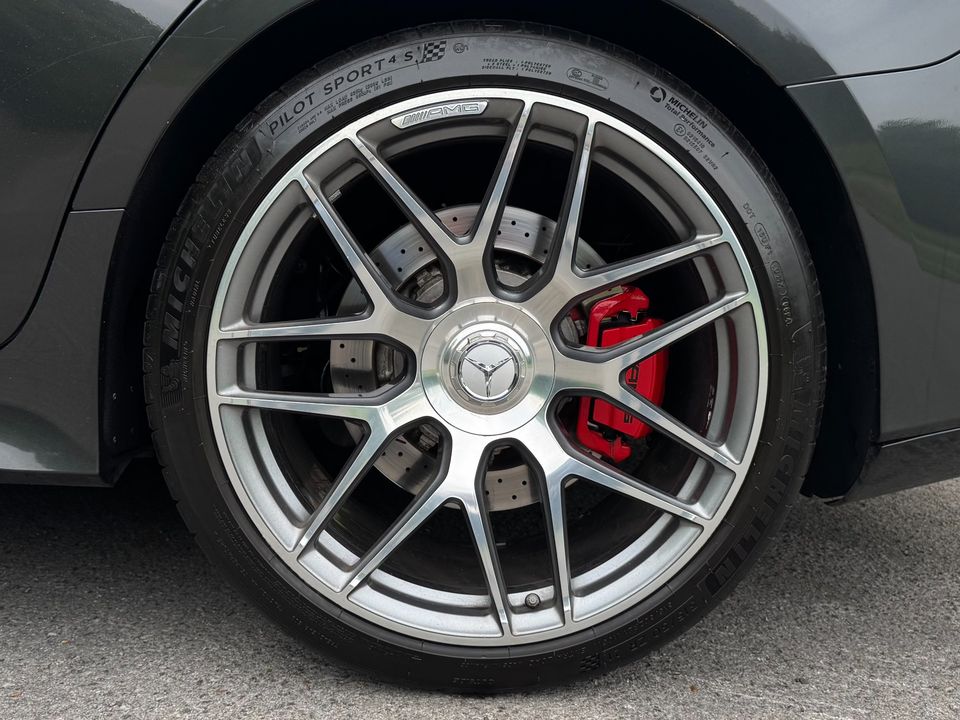 2020 Mercedes-Benz AMG GT 63