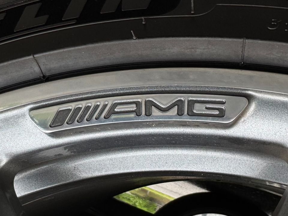2020 Mercedes-Benz AMG GT 63