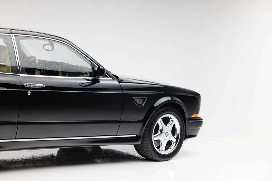 2002 Bentley Continental R