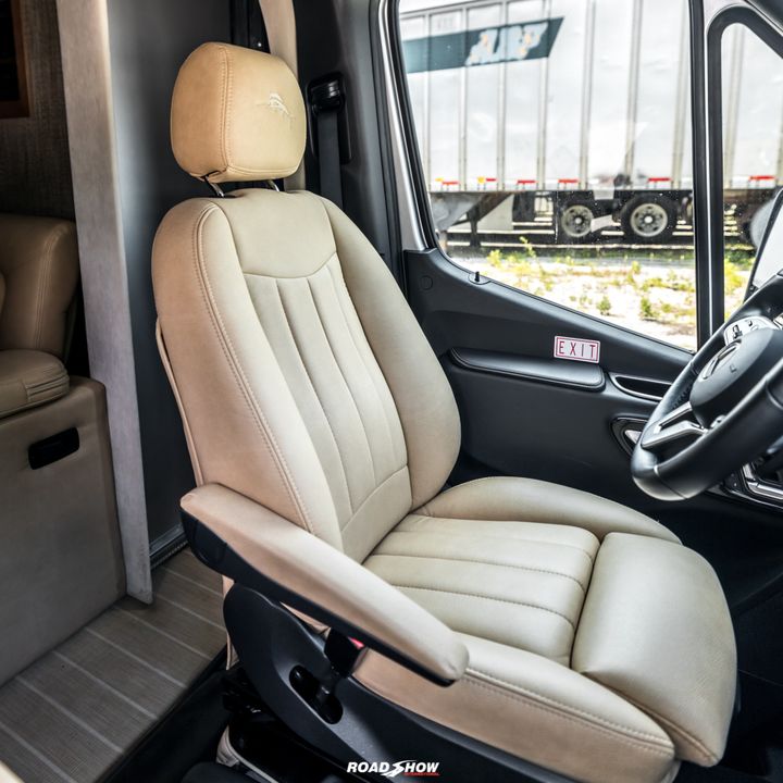 2021 Airstream Atlas Tommy Bahama