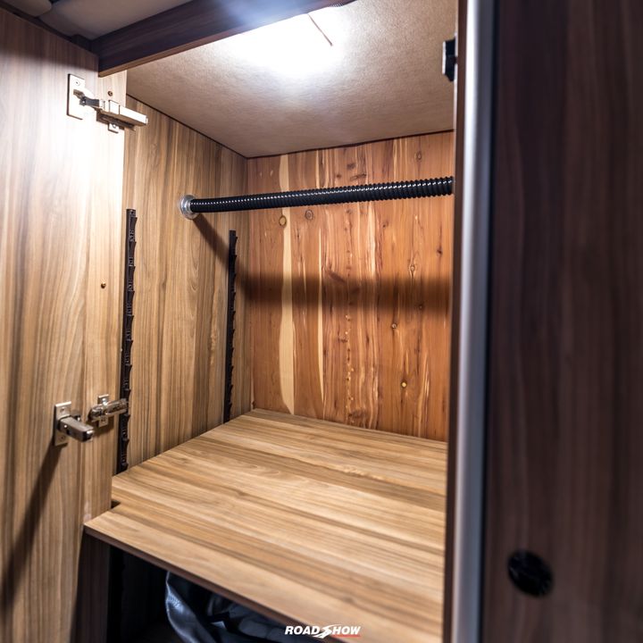 2021 Airstream Atlas Tommy Bahama