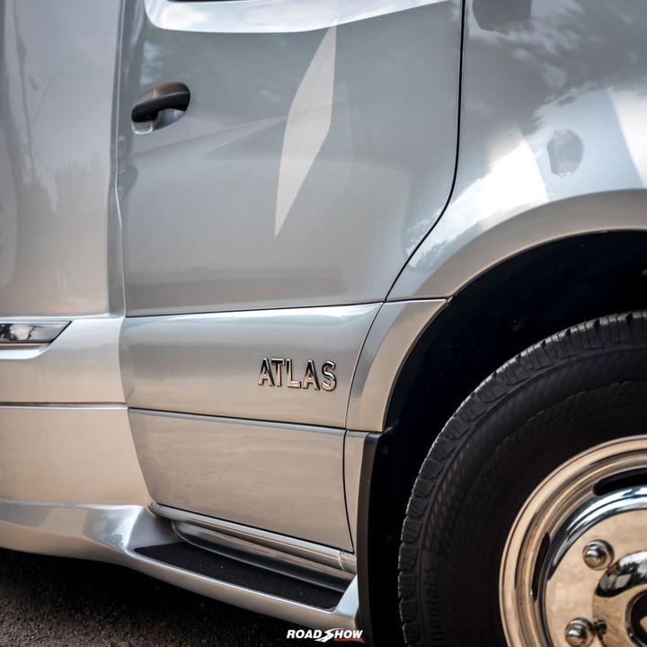 2021 Airstream Atlas Tommy Bahama