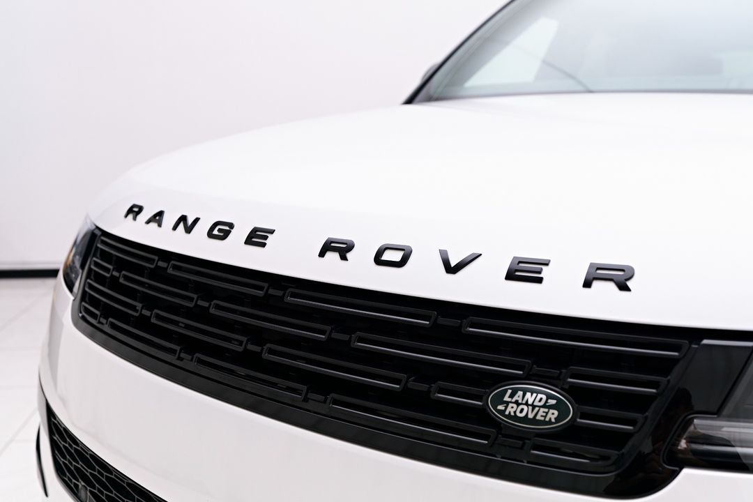 2024 Land Rover Range Rover Sport Plug-in Hybrid