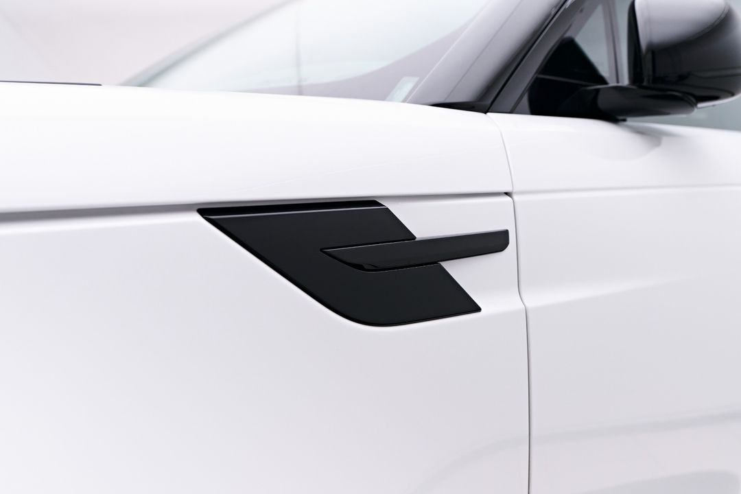 2024 Land Rover Range Rover Sport Plug-in Hybrid