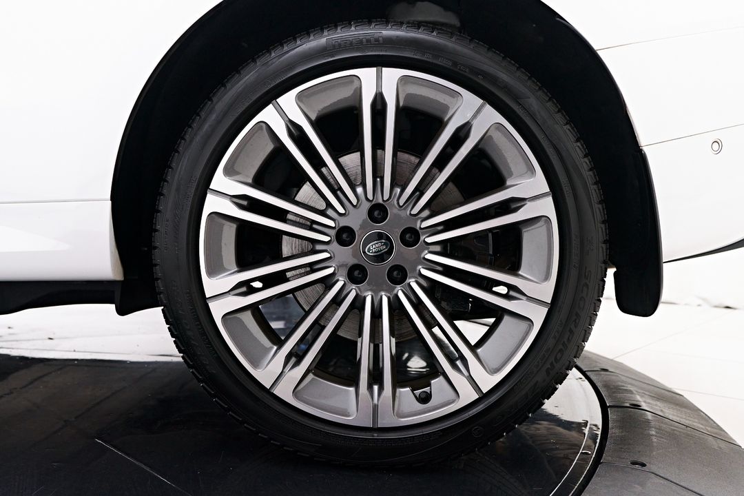 2024 Land Rover Range Rover Sport Plug-in Hybrid