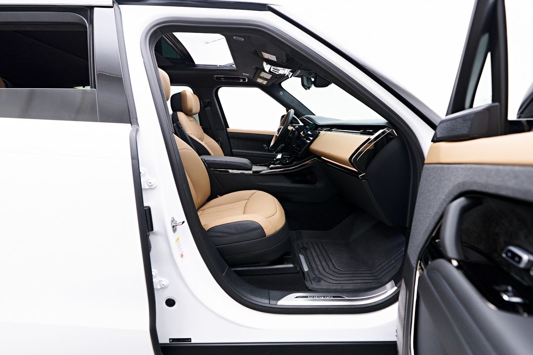 2024 Land Rover Range Rover Sport Plug-in Hybrid