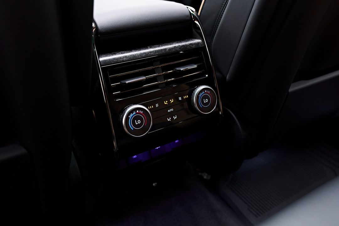 2024 Land Rover Range Rover Sport Plug-in Hybrid