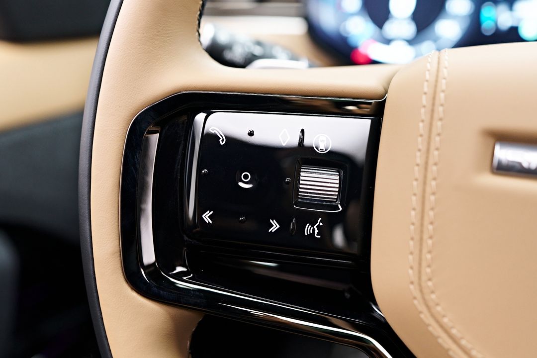 2024 Land Rover Range Rover Sport Plug-in Hybrid