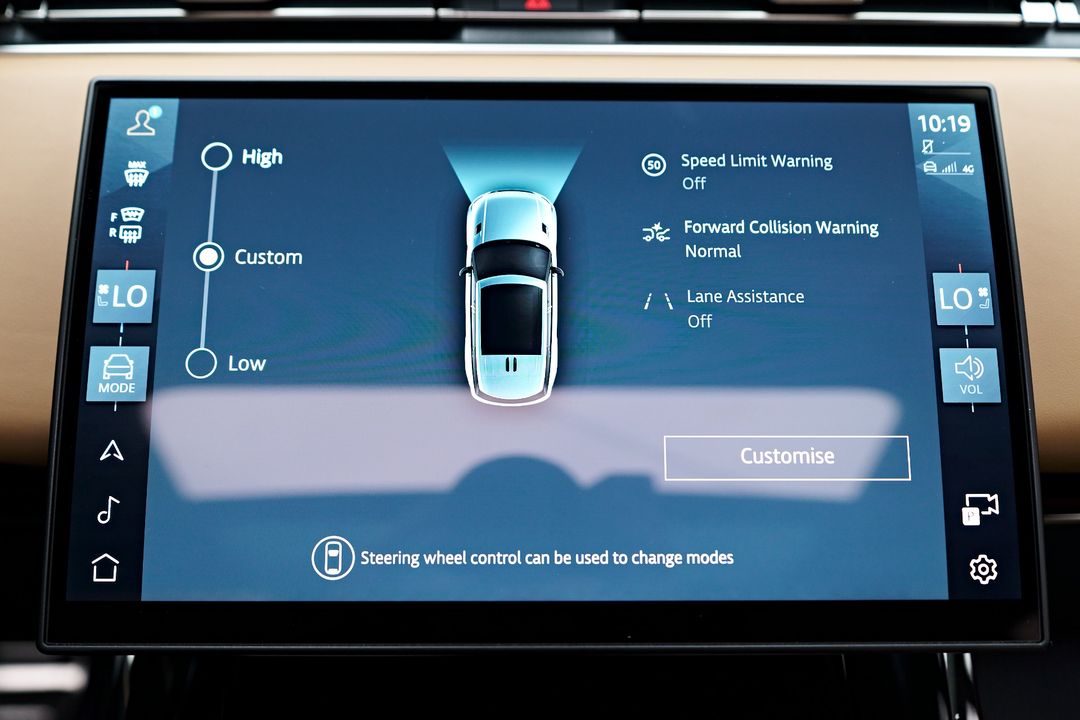 2024 Land Rover Range Rover Sport Plug-in Hybrid