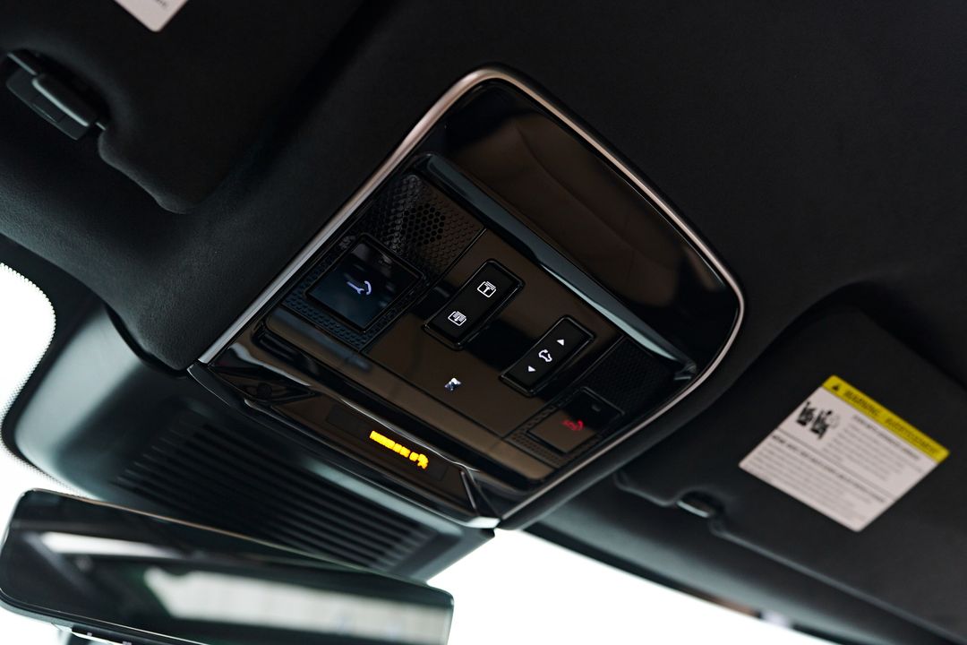 2024 Land Rover Range Rover Sport Plug-in Hybrid