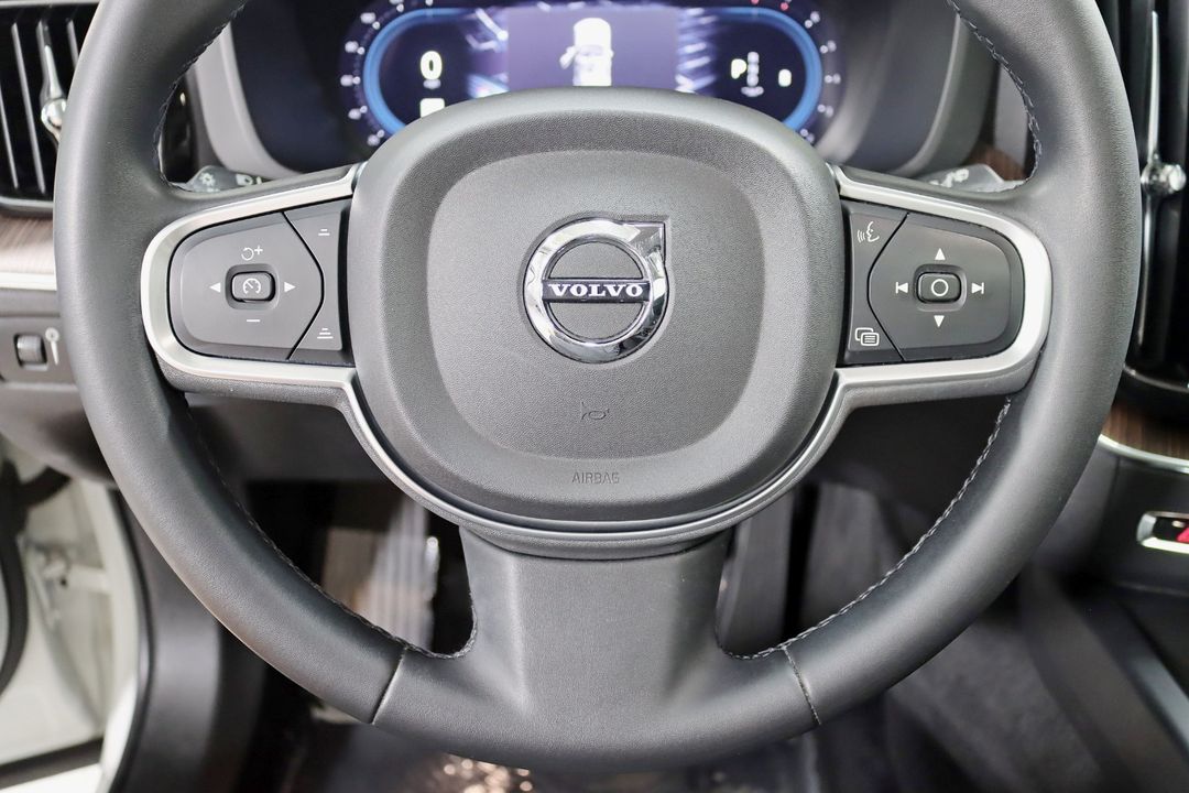 2022 Volvo XC60